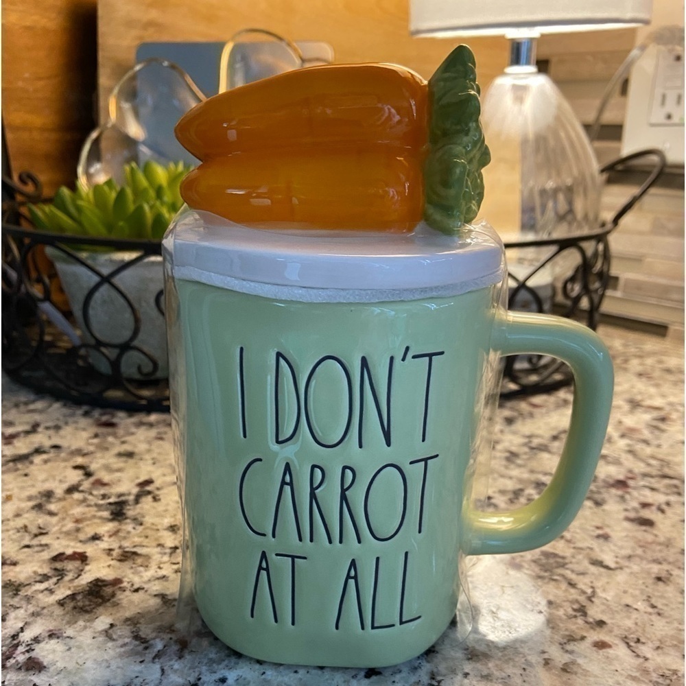NWT✨Rae Dunn I DON’T CARROT ALL Green Ceramic Mug With Carrots on a Whi…